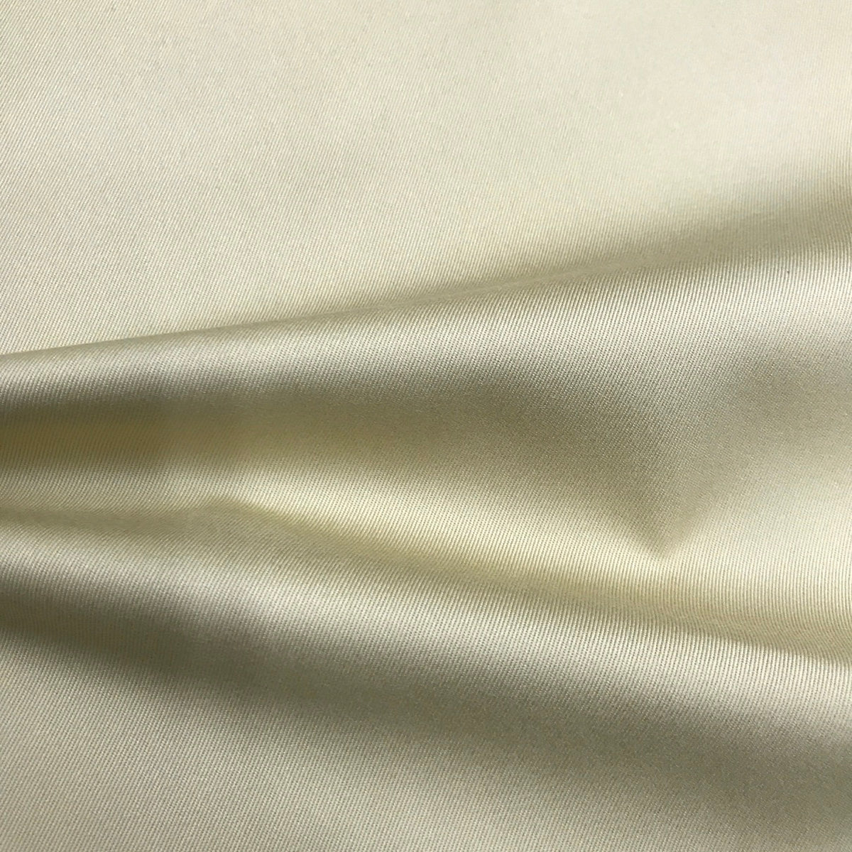 H6528 - PUTTY English Suit Cotton (215 gms / 7.5 Oz)