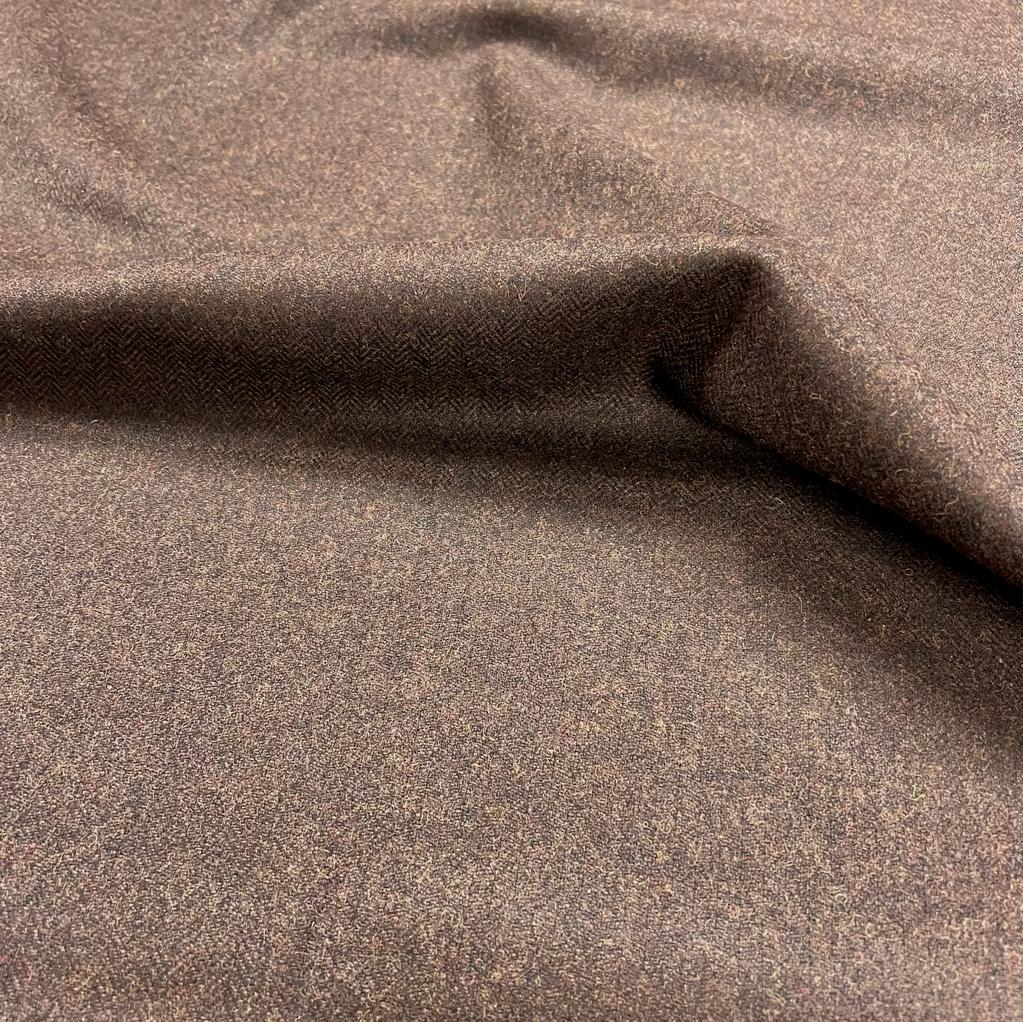 H1020- Chocolate Brown Herringbone (475 grams / 15 Oz)