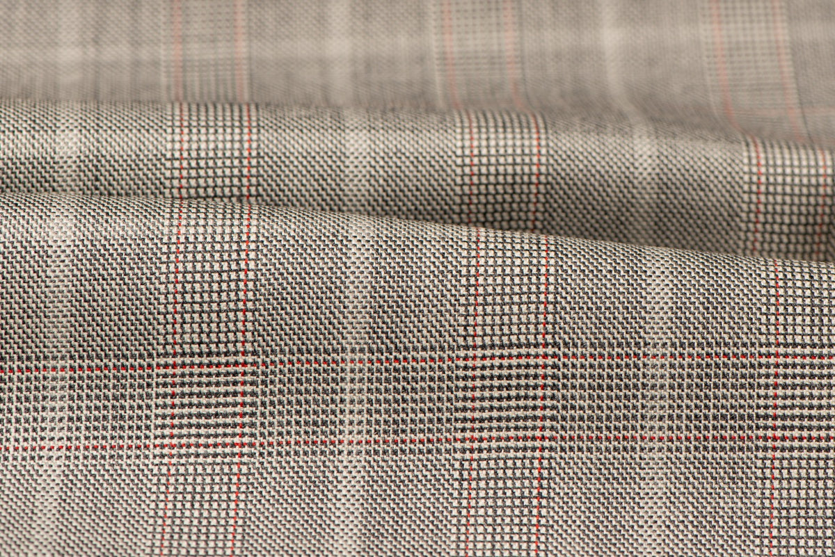 H3106 - Light Grey W/ Red White OC (270 grams / 9 Oz)