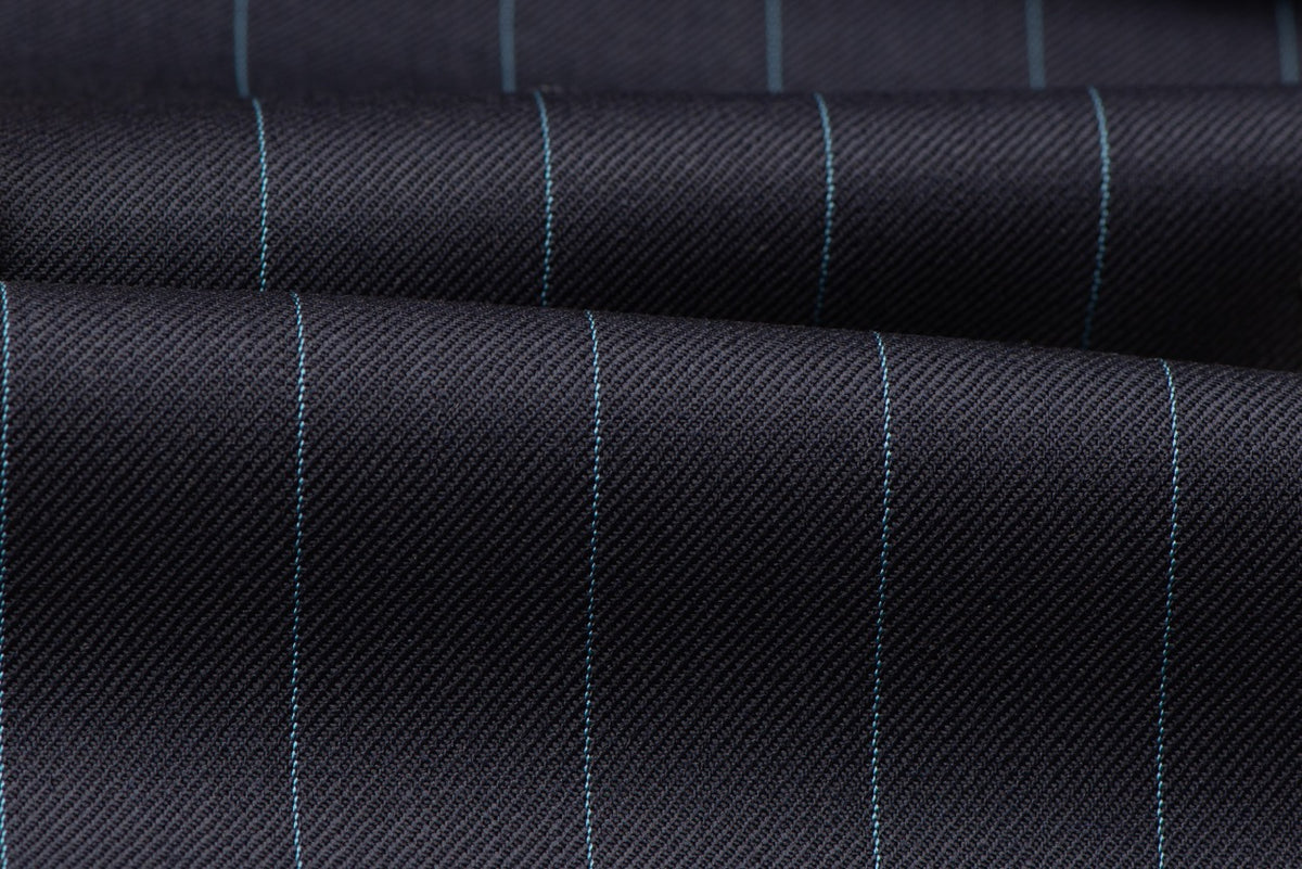 H3121 - Midnight W/ Sky Pin (270 grams / 9 Oz)