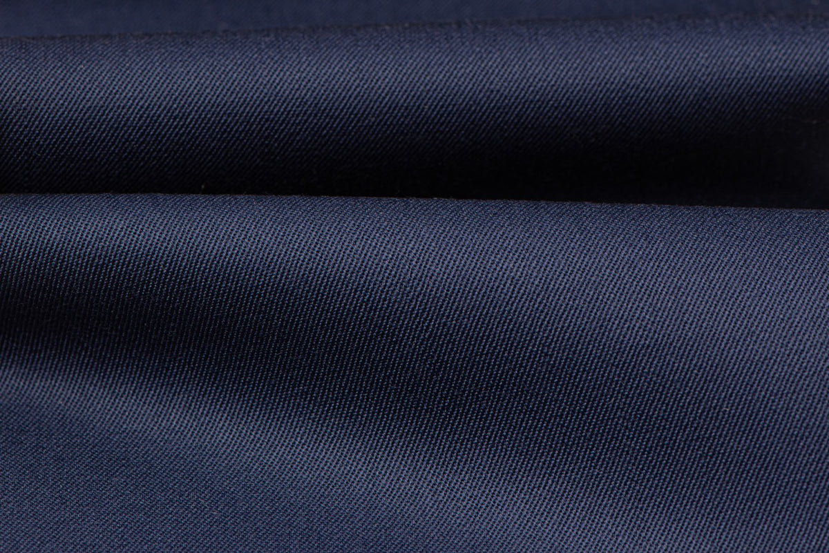 H3129 - Navy Plain Gabardine (270 grams / 9 Oz)