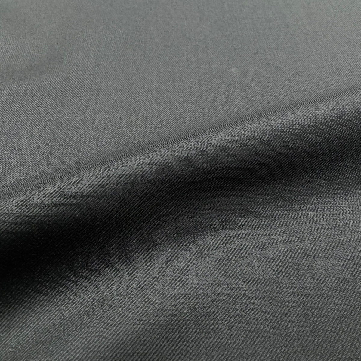 H3718 - Black Plain (290 grams / 10 Oz)