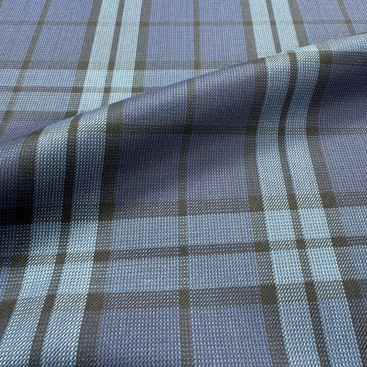 H3731 - Blue Plaid (290 grams / 10 Oz)
