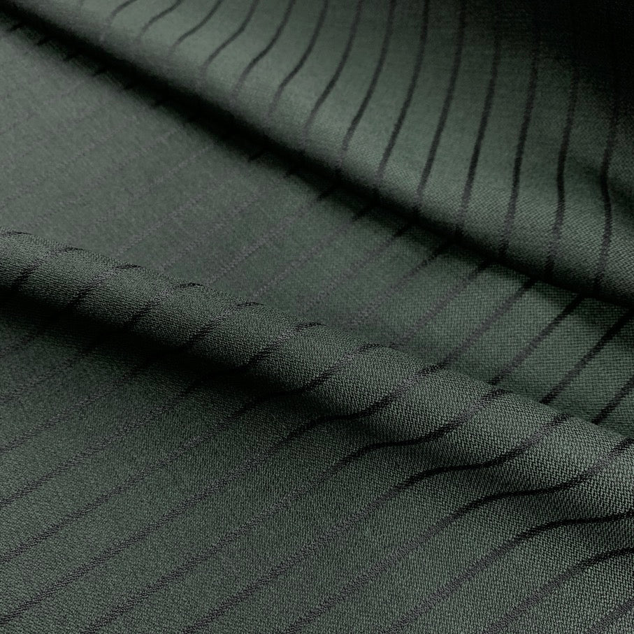H8708 - Dark Green Self Stripe - 285 Grams / 10 Oz