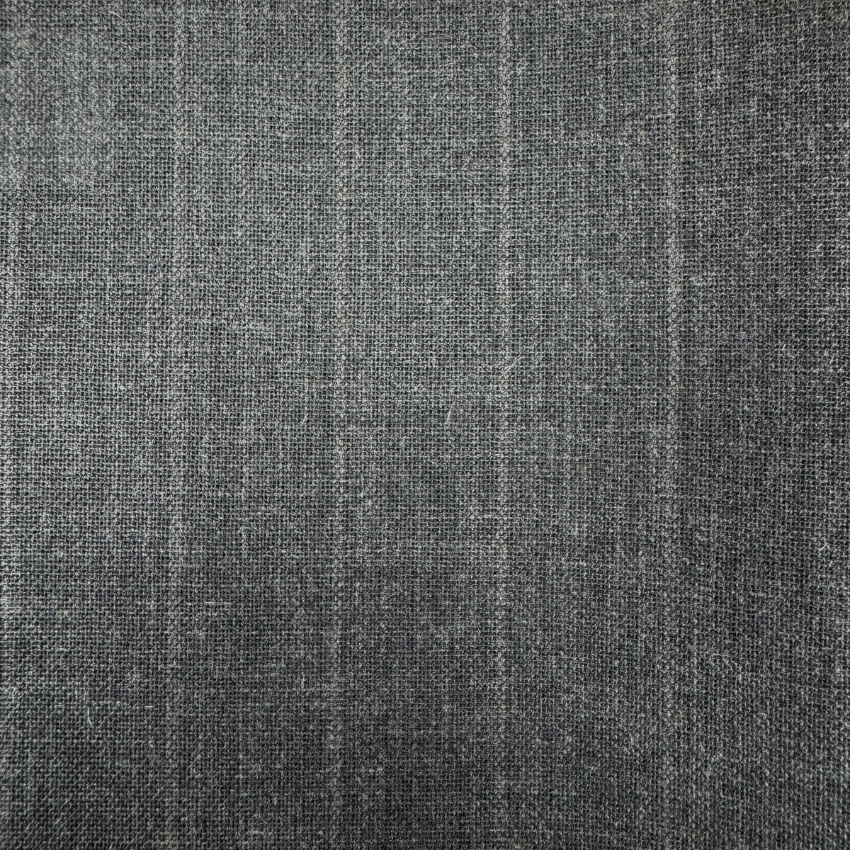 SAL306 - CHARCOAL CHALKSTRIPE MOHAIR WORSTED (280 Grams / 10 oz)