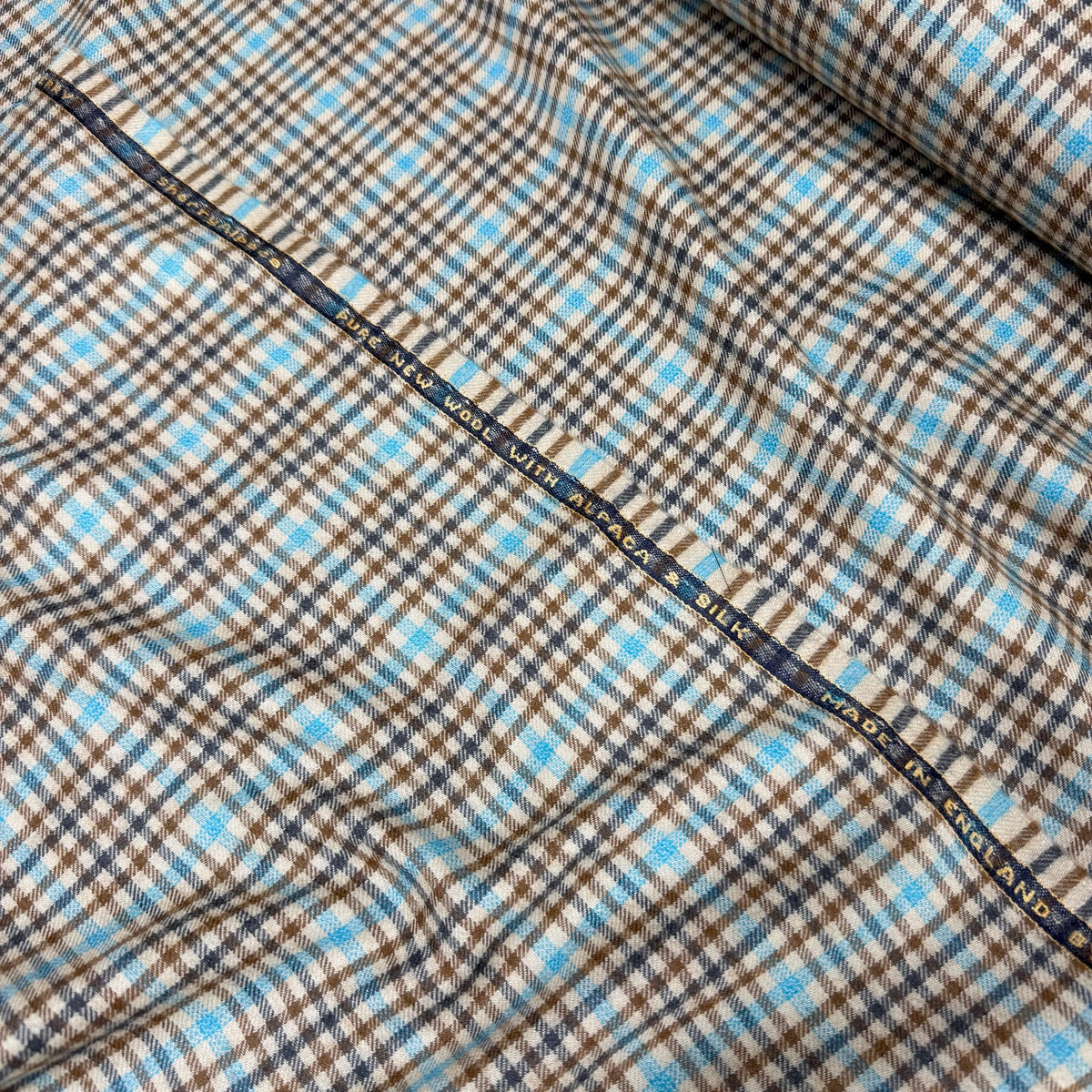 SAL343 - SAND FANCY W/ BLUE OVERCHECK 30% ALPACA, 20% SILK, 50% WOOL (300 Grams / 10.5 oz)