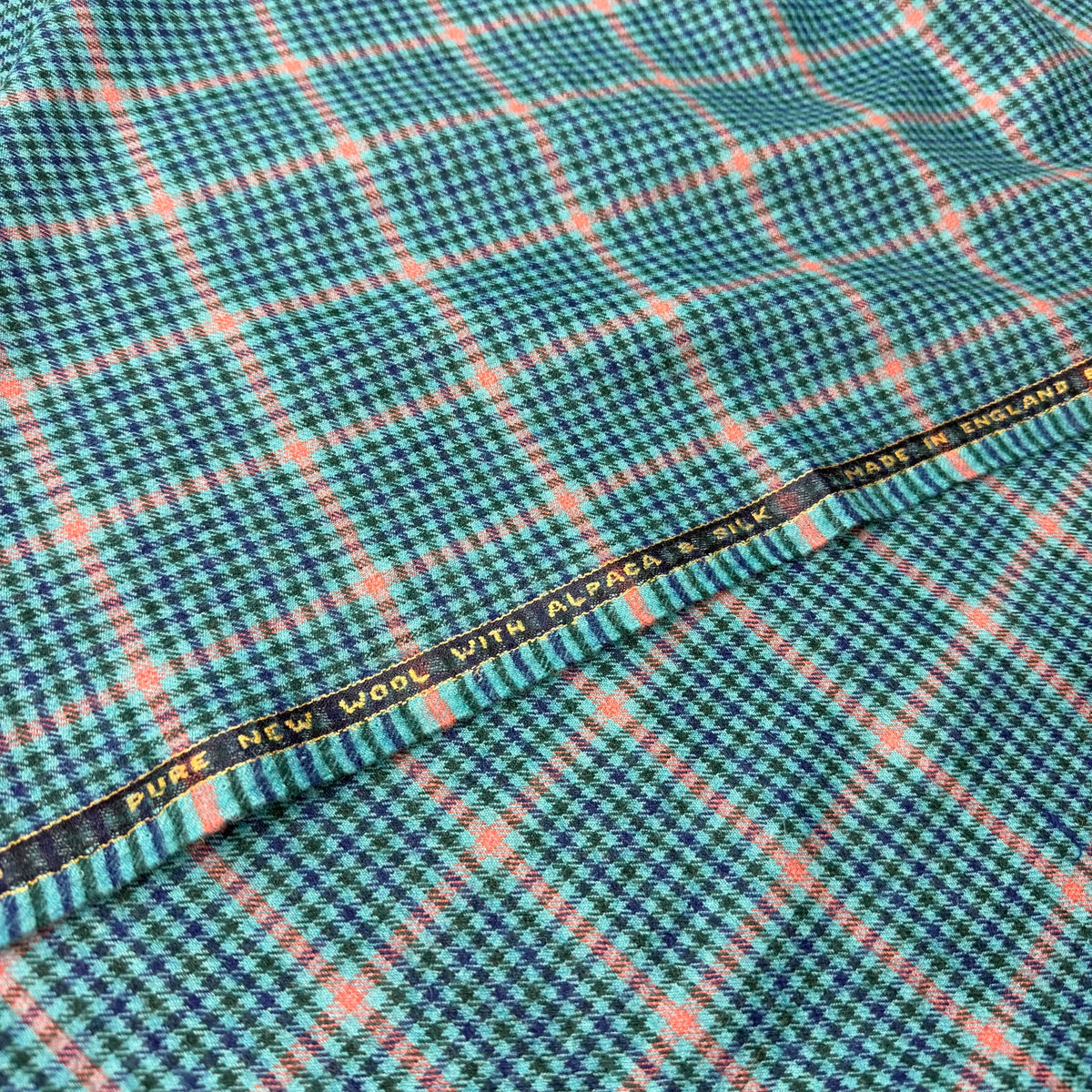 SAL357 - TEAL W/ OVERCHECK 30% ALPACA, 20% SILK, 50% WOOL (300 Grams / 10.5 oz)
