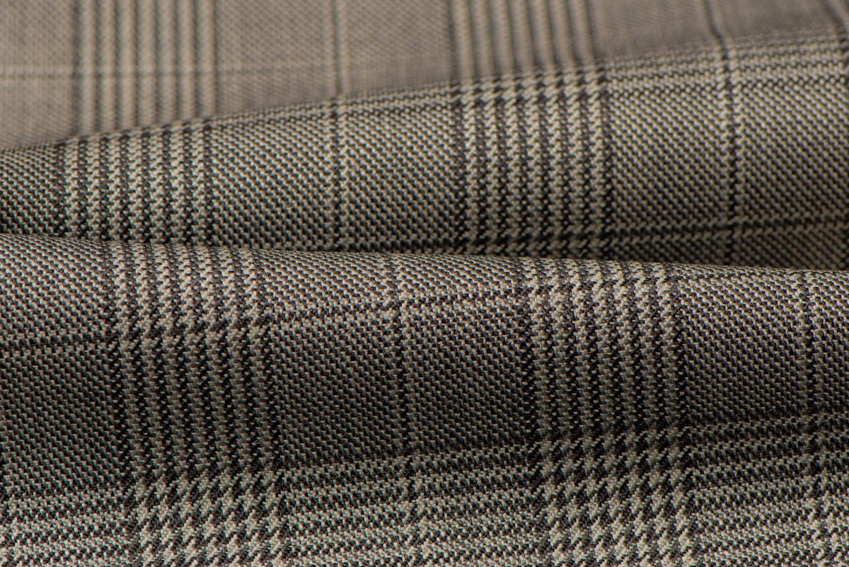 H3114 - Grey Tram Check (270 grams / 9 Oz)