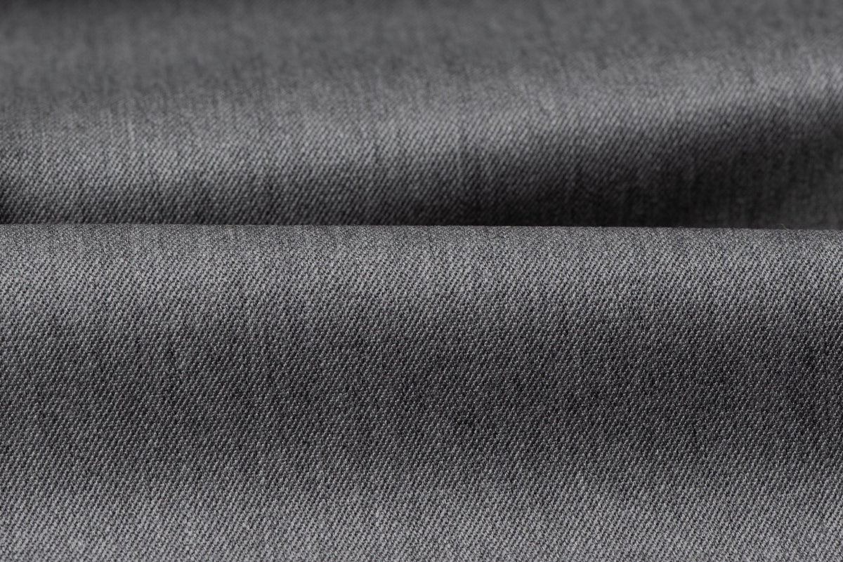 H3139 - Textured Grey Plain Gabardine (270 grams / 9 Oz)