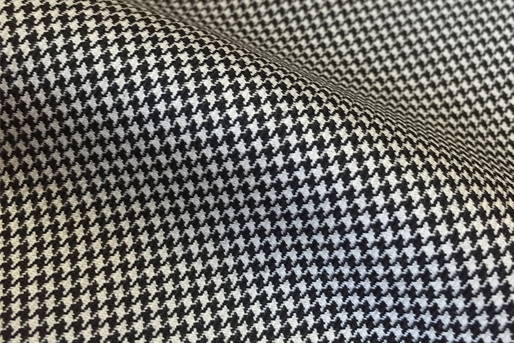 H3639 - Houndstooth (285 grams / 9 Oz)