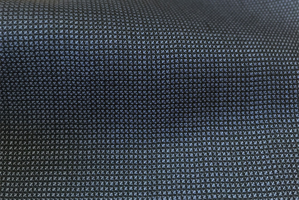 H3674 - French Blue Pin Head (285 grams / 9 Oz)