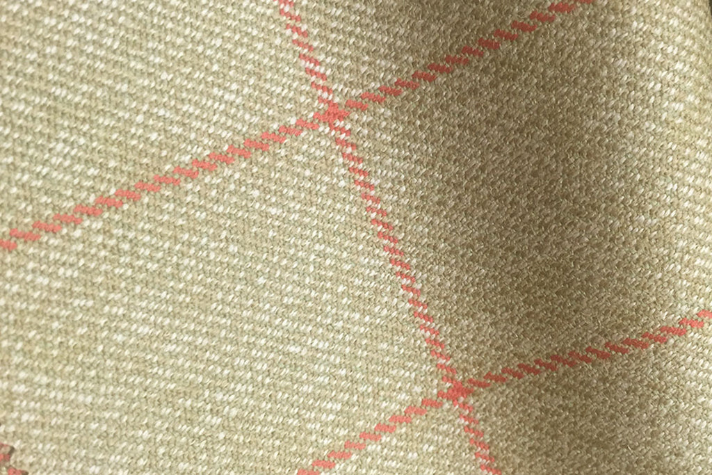 H7439 - BEIGE WITH RED OVERCHECK (500 grams / 17 Oz)