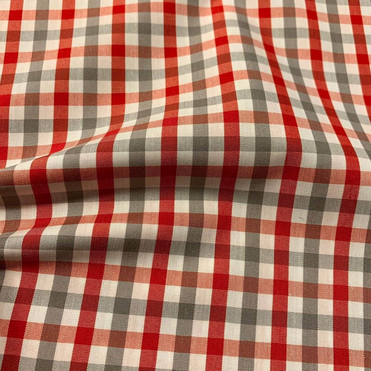 HTS43 - Grey and Red Gingham