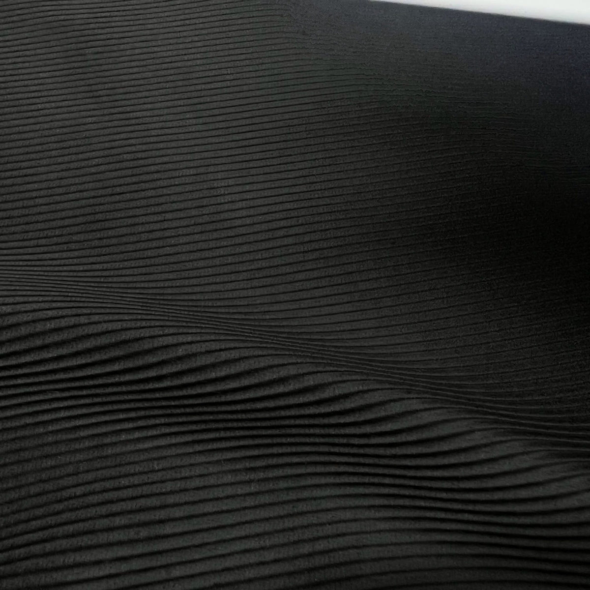 SAL184 - BLACK – 8 WALE CORDUROY