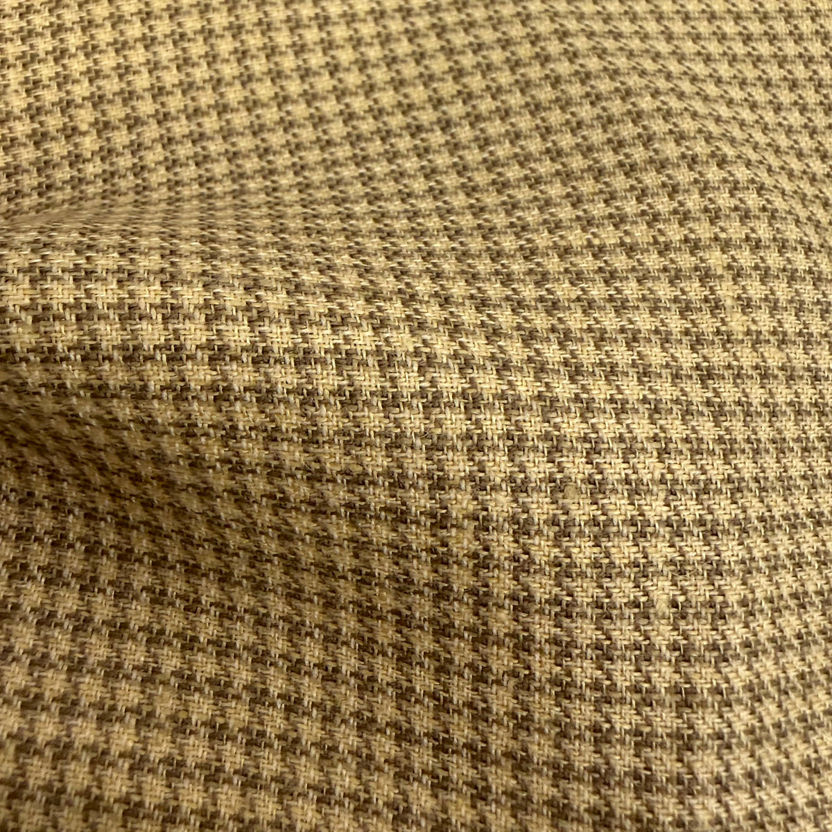 SAL334 - BROWN HOUNDSTOOTH 30% WOOL 70% LINEN (240 Grams / 8.5 oz)