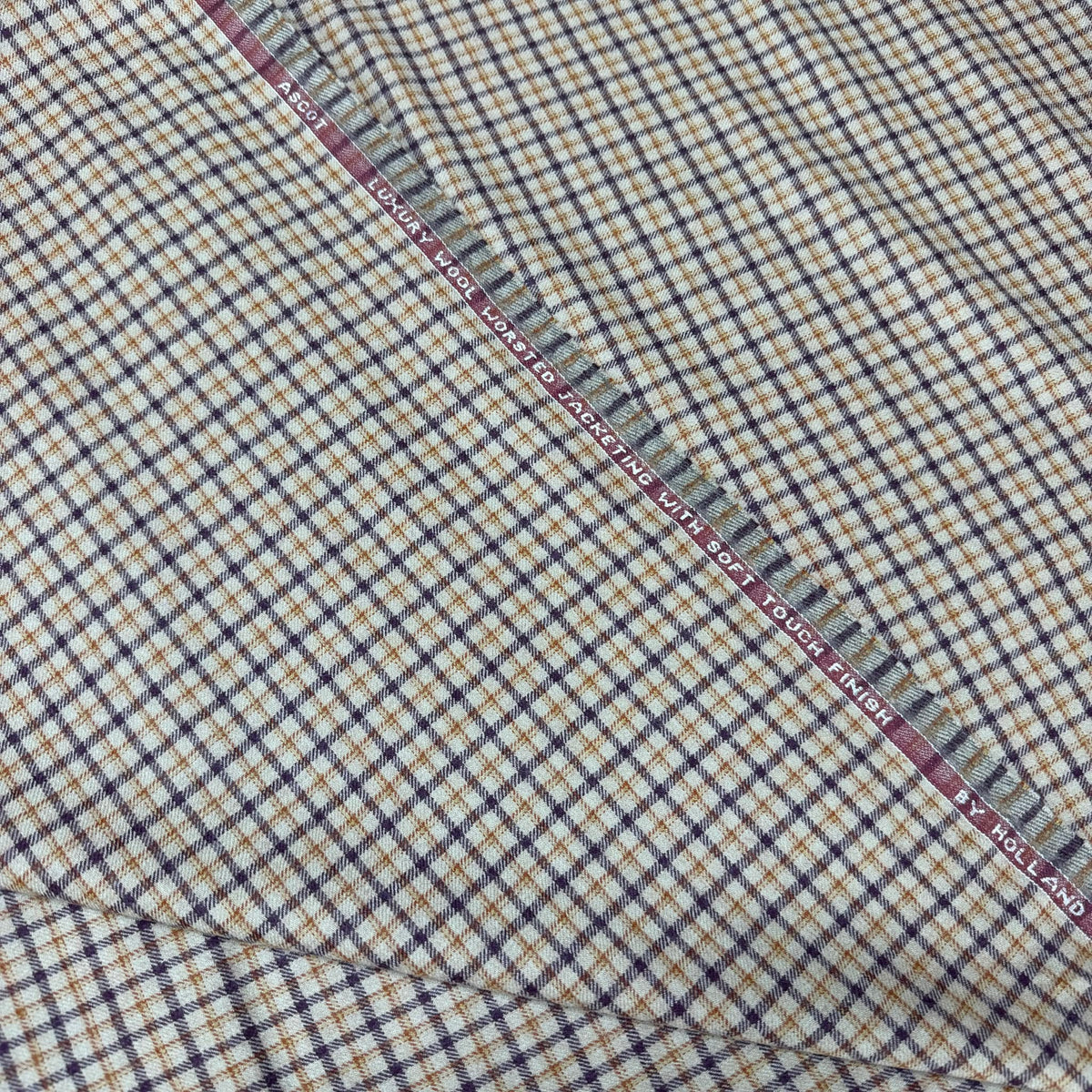 SAL353 - MULTICHECK 100% WOOL (280 Grams / 10 oz)