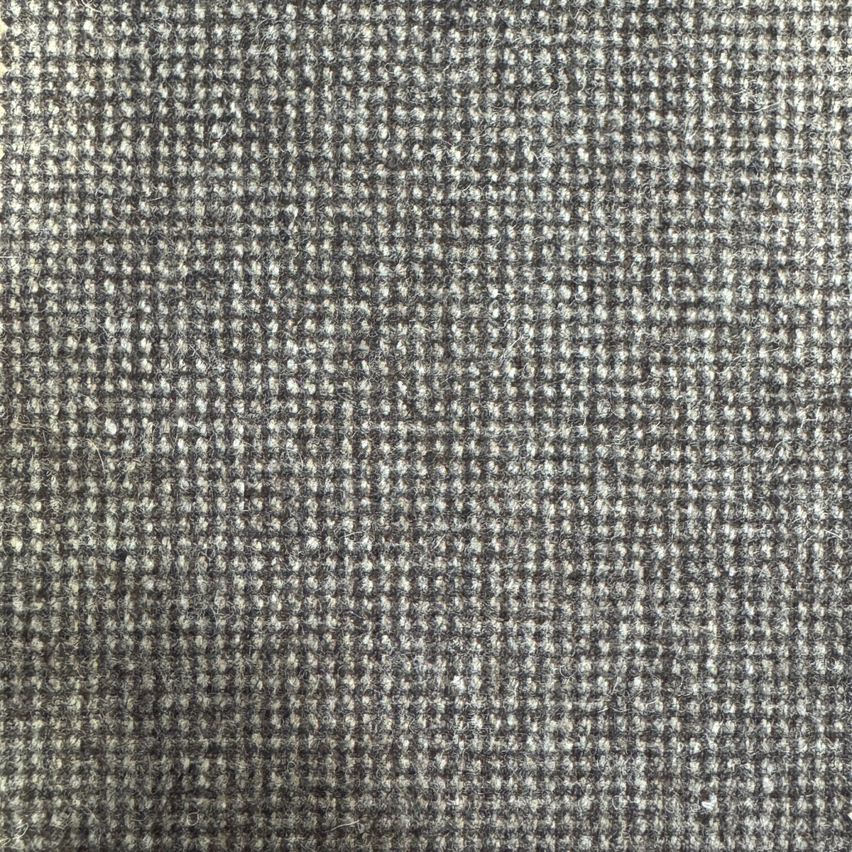 SAL288 - BROWN TEXTURED FLANNEL (360 Grams / 13 oz)