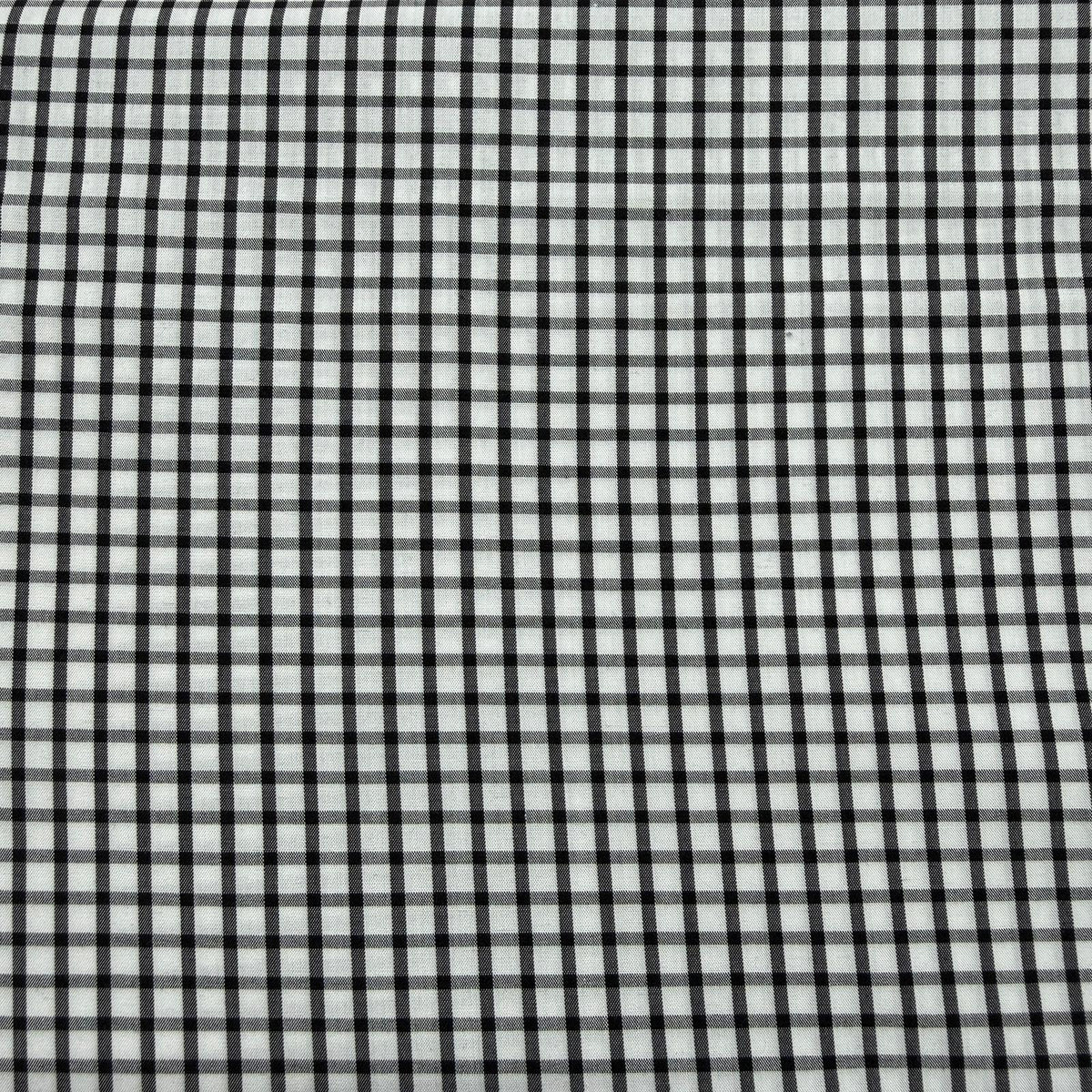 SS63 - Soft Black Gingham